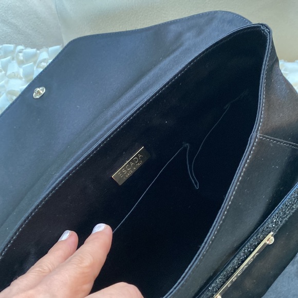 Escada - Picture 3 of 3